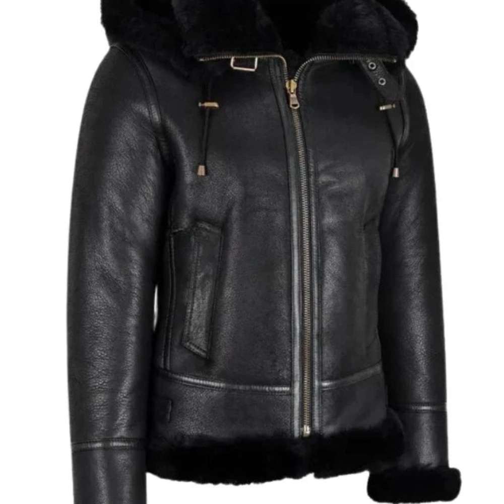 Elegant Black Leather Shearling Jacket
